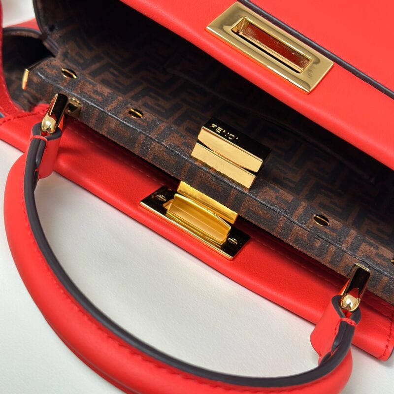 fendi-peekaboo-small-red-gallery-4