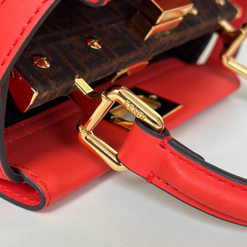 fendi-peekaboo-small-red-gallery-7