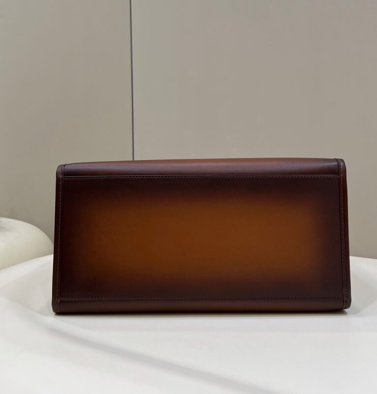 fendi-peekaboo-tote-brown-gallery-3