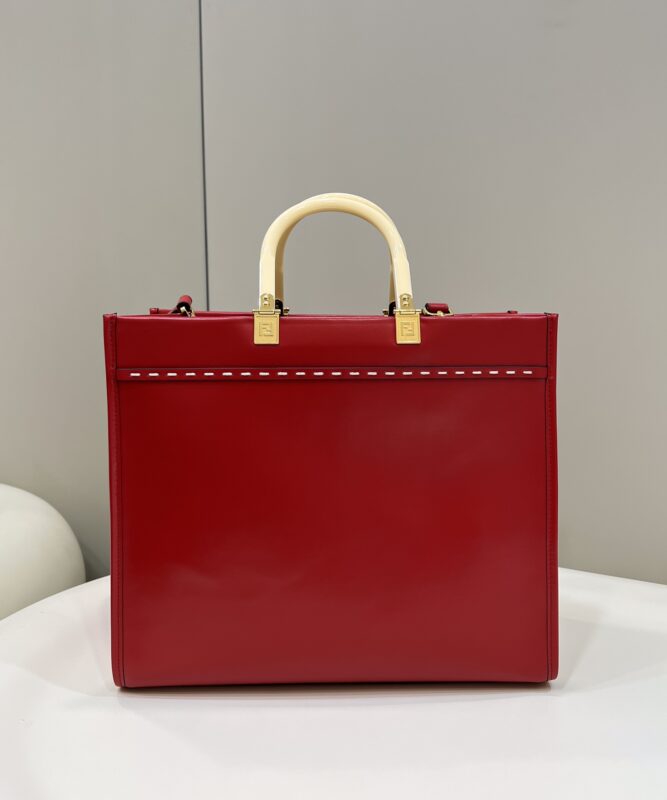 fendi-peekaboo-tote-red-gallery-1