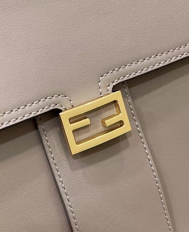 fendi-peekaboo-with-patch-pocket-beige-gallery-5
