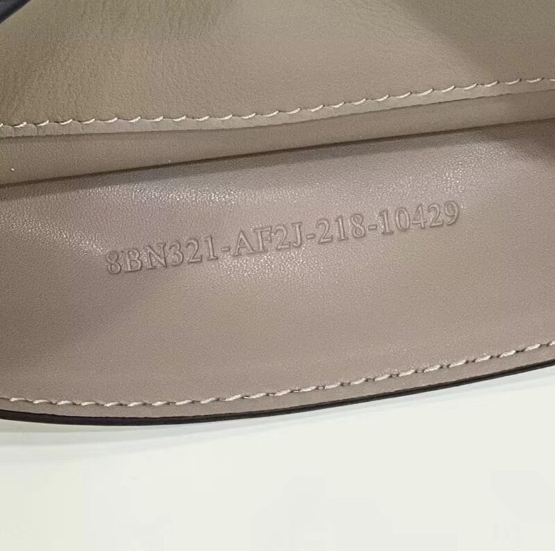 fendi-peekaboo-with-patch-pocket-beige-gallery-7