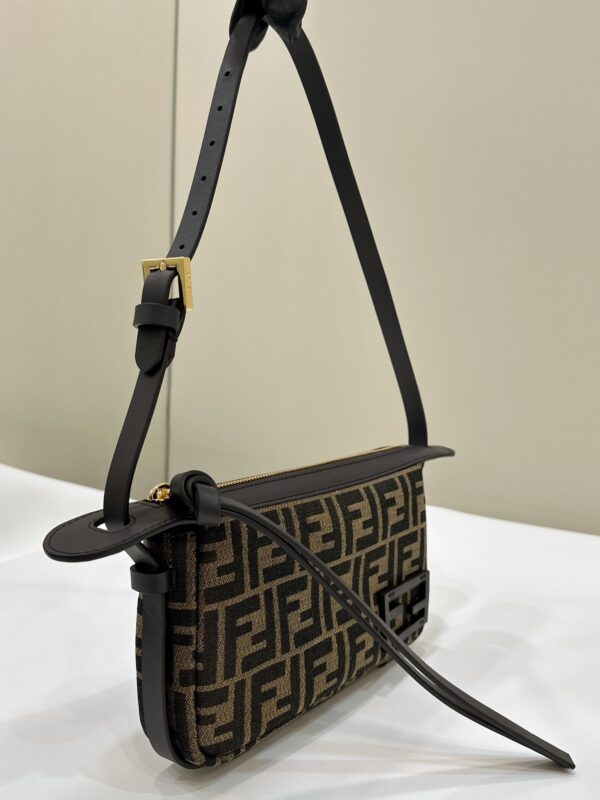 fendi-simply-brown-cotton-gallery-2