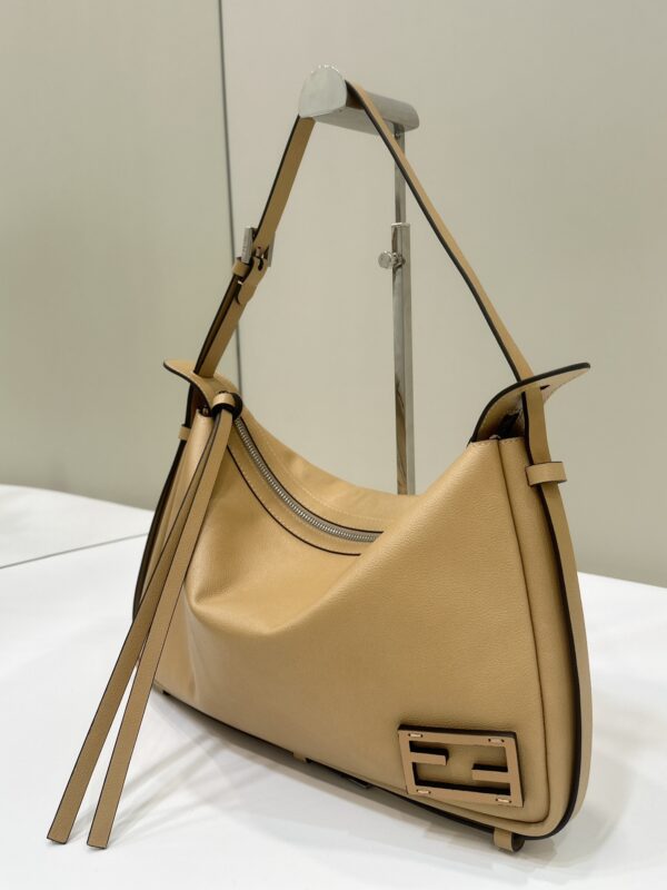 fendi-simply-brown-gallery-1