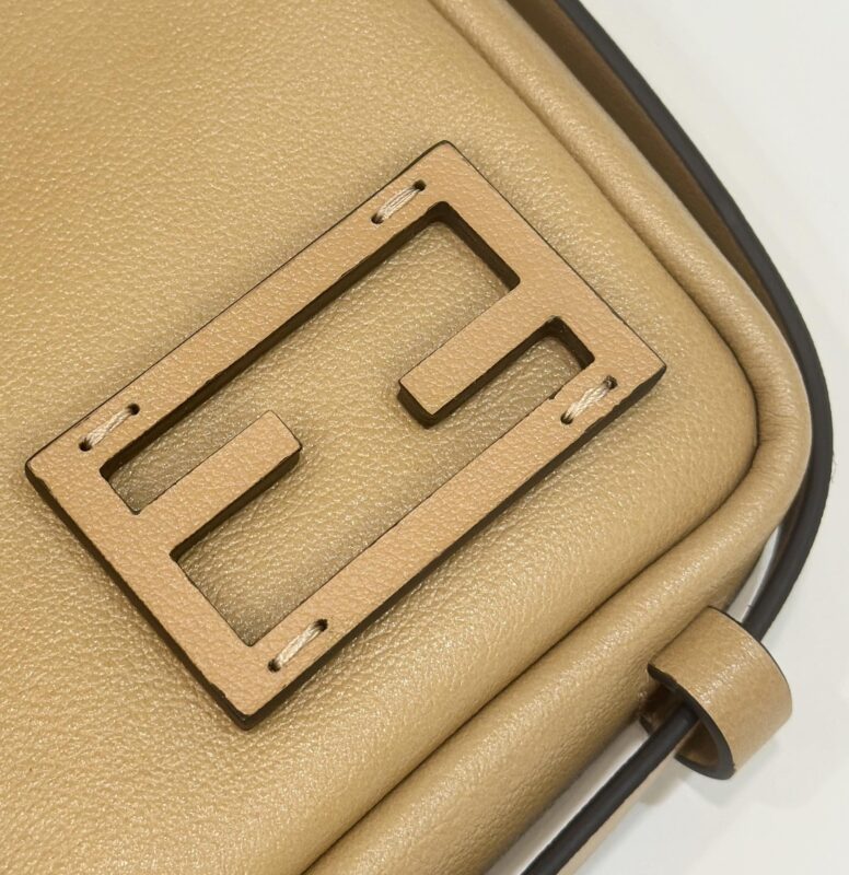 fendi-simply-brown-gallery-4