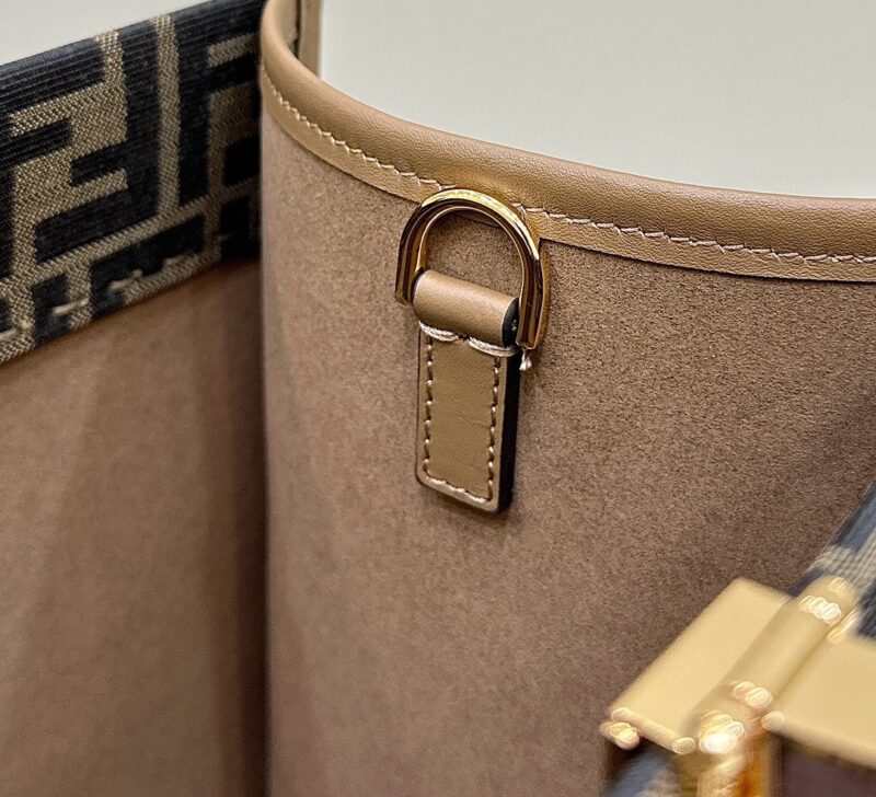 fendi-sunshine-tote-brown-monogram-gallery-5