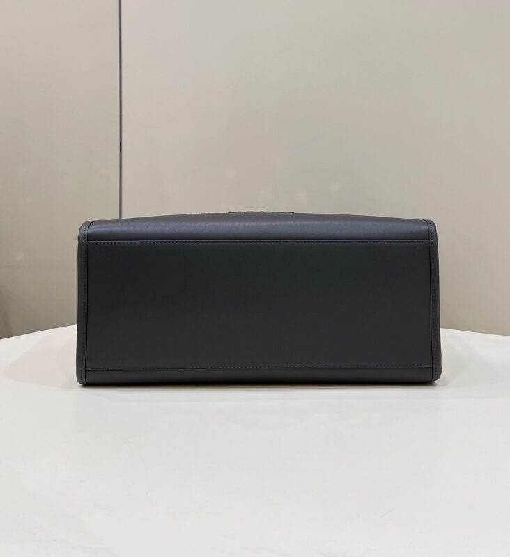 fendi-sunshine-tote-dark-grey-gallery-2