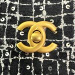 g1-1 CHANEL 23k Kelly Wool - chanel kelly wool dupe detail 1