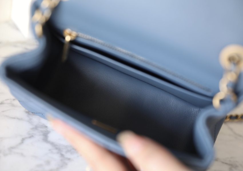 g1-12 CHANEL CF 17cm Golden Ball - chanel golden ball replica detail 1