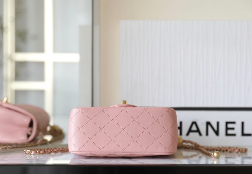 g1-14 CHANEL CF 17cm Golden Ball Pink - chanel golden ball pink dupe detail 1
