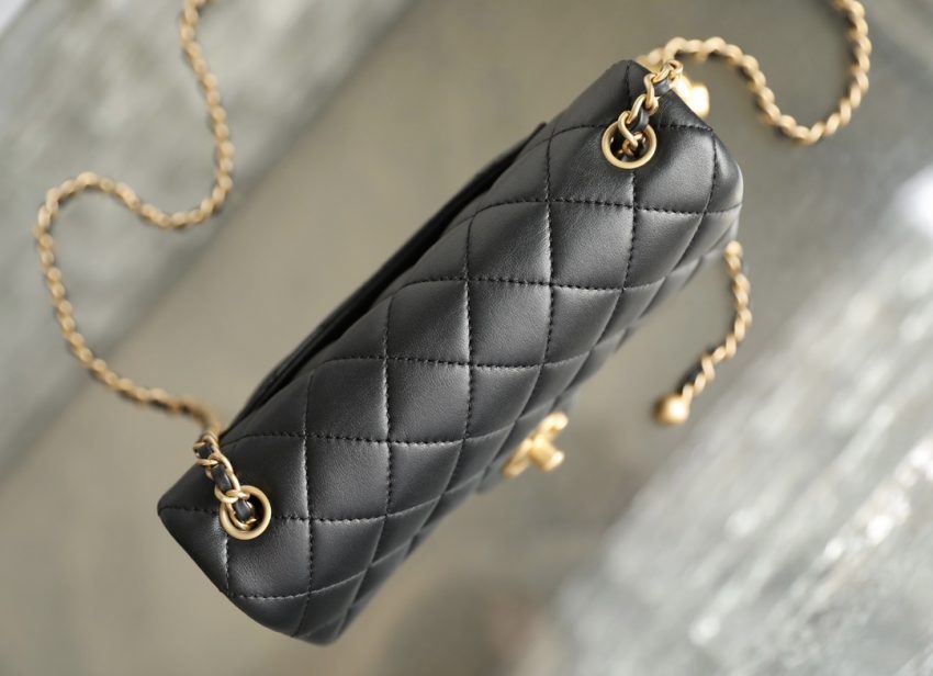 CHANEL CF 17cm Golden Ball Black - chanel golden ball black replica detail 1