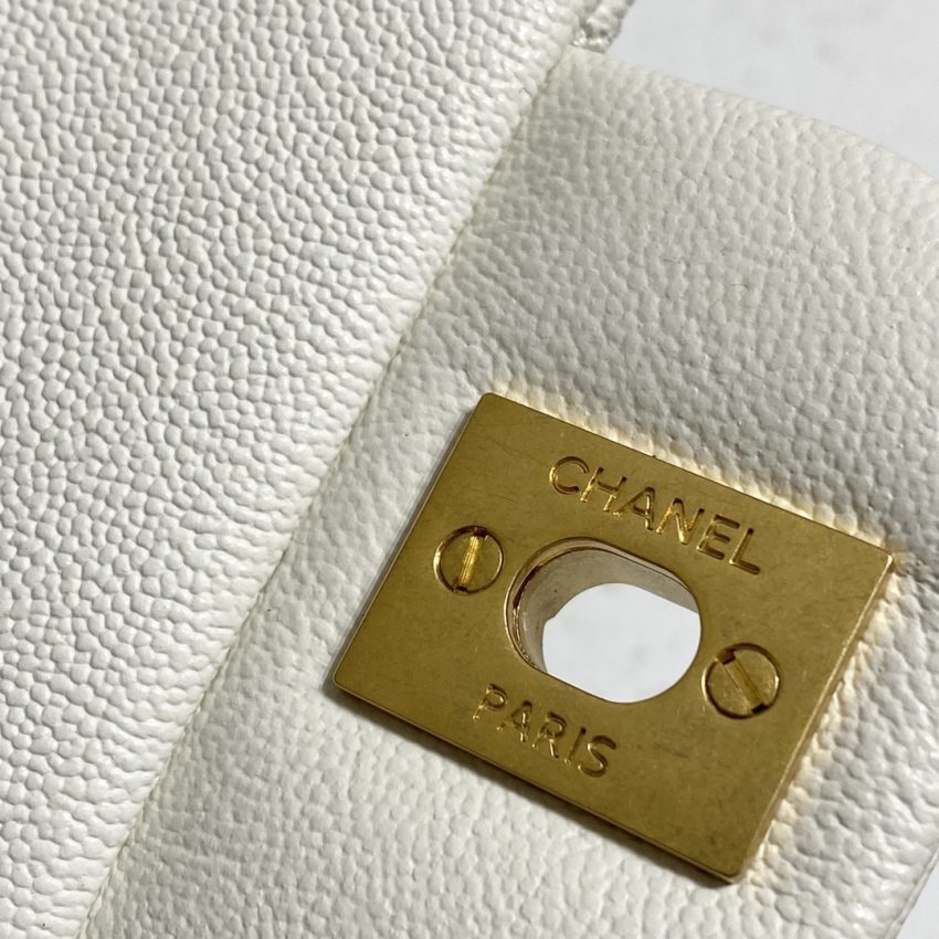 CHANEL CF Handle White - fake chanel cf handle white detail 1