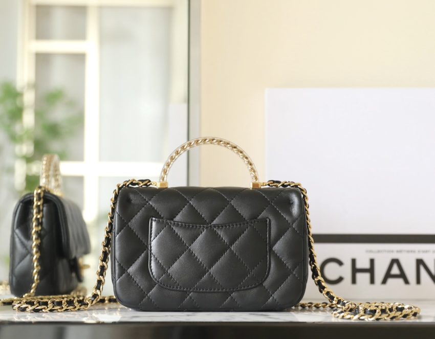 g1-24 CHANEL CF 19 cm Handle Black - chanel mini flap handle black replica detail 1