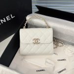 CHANEL 23P Kelly Handle White - fake chanel kelly white detail 1