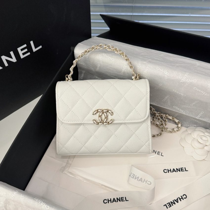 CHANEL 23P Kelly Handle White - fake chanel kelly white detail 1