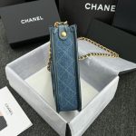 g10-1 CHANEL 23S Hobo Denim - chanel denim hobo dupe detail 10