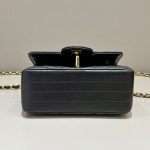 g2-11 CHANEL Flap V 17cm - chanel chevron mini dupe detail 2