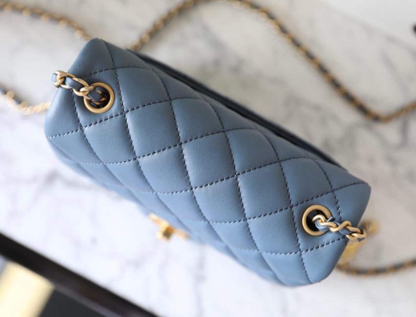 g2-12 CHANEL CF 17cm Golden Ball - chanel golden ball replica detail 2