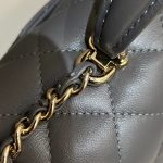 g3-20 CHANEL CF 20 cm With Handle Beige - chanel classic flap handle beige dupe detail 3