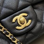 g3-23 CHANEL CF 20 cm Handle Black - chanel classic handle black dupe detail 3