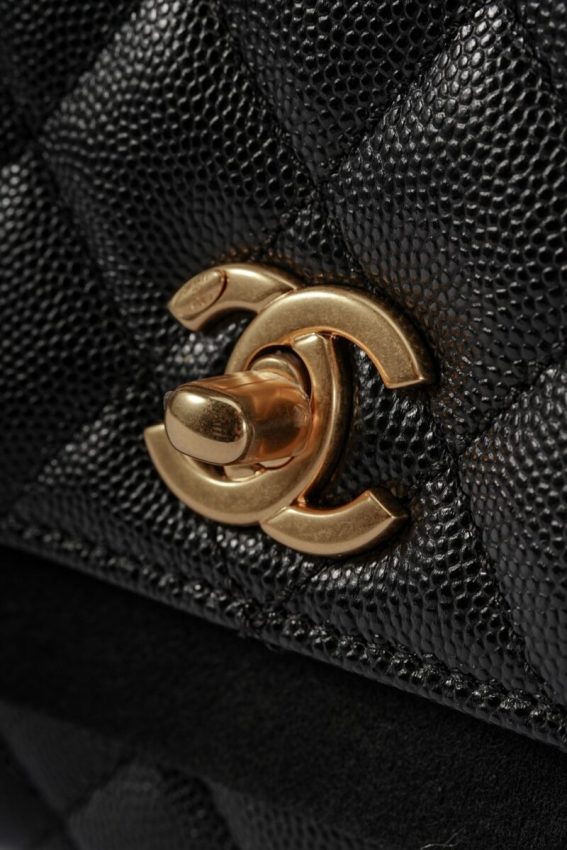 g3-3 CHANEL 23P Coco Black - fake chanel coco black detail 3