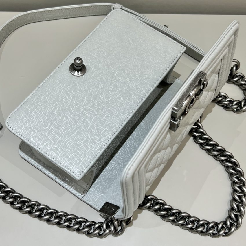 g3-8 CHANEL Le Boy Grey Silver - chanel boy grey silver replica detail 3