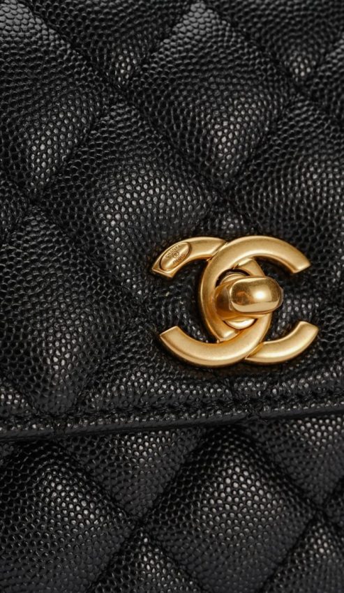 g4-3 CHANEL 23P Coco Black - fake chanel coco black detail 4