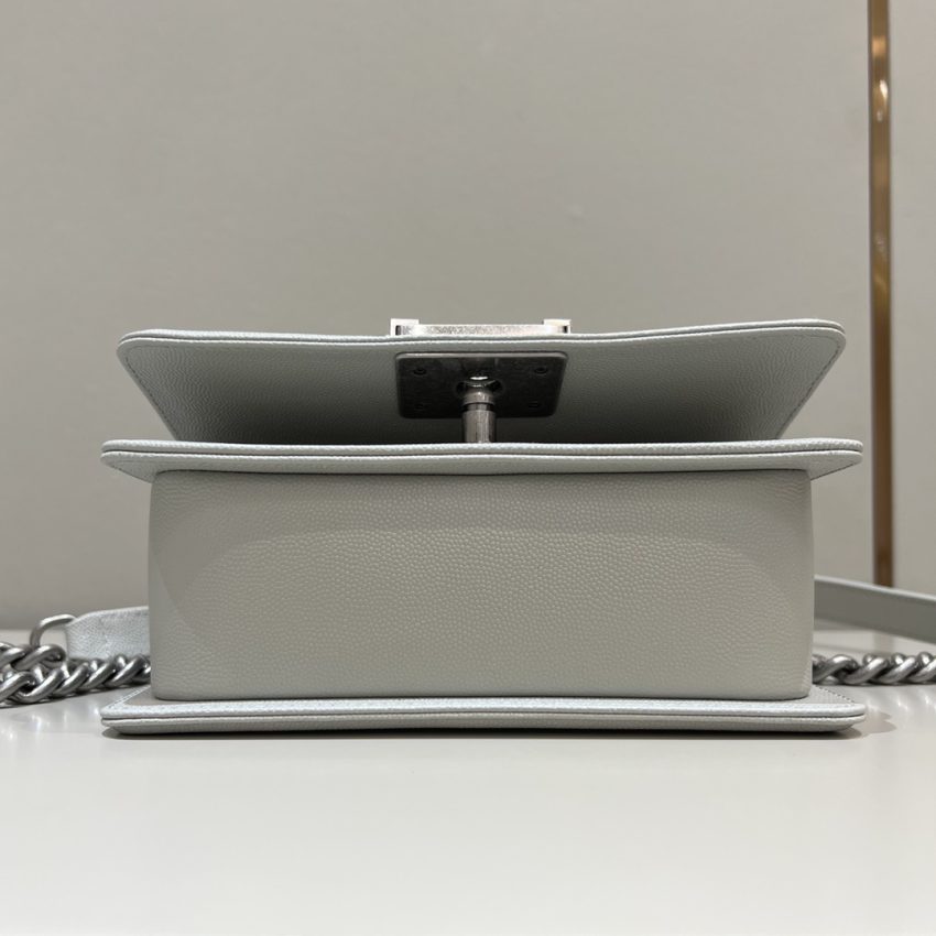 g4-8 CHANEL Le Boy Grey Silver - chanel boy grey silver replica detail 4