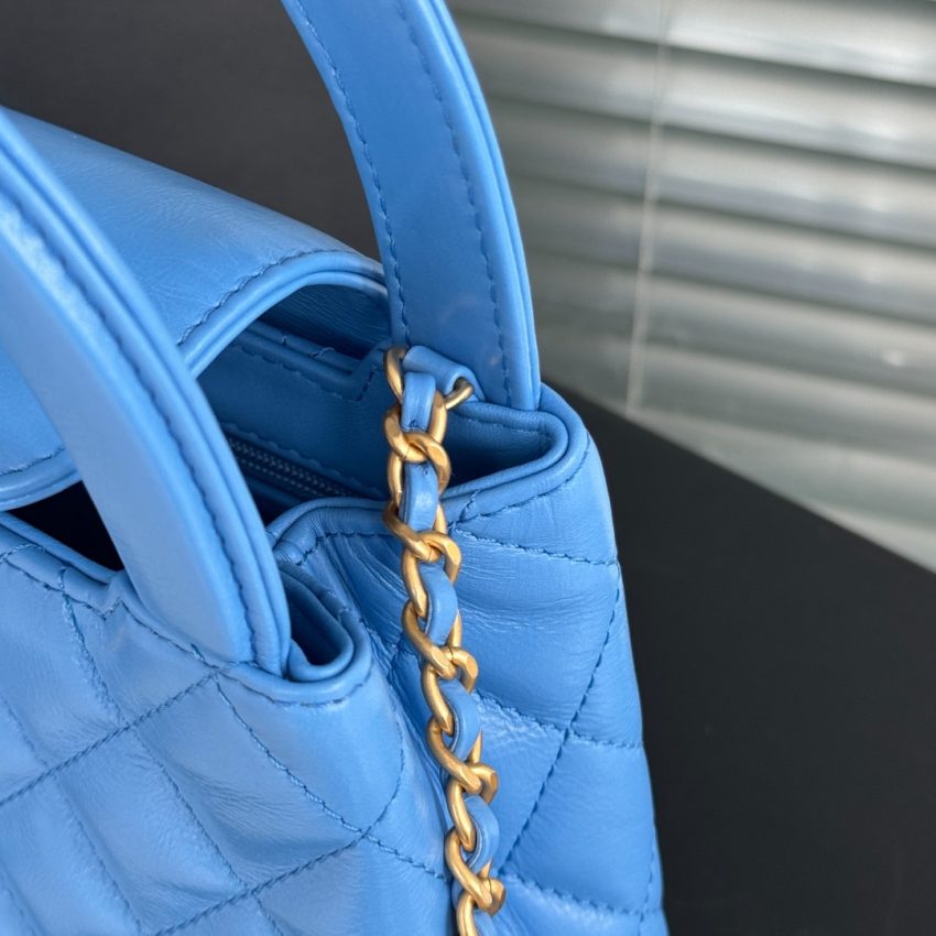 g4 CHANEL 23k Kelly Sky Blue - fake chanel kelly sky blue detail 4