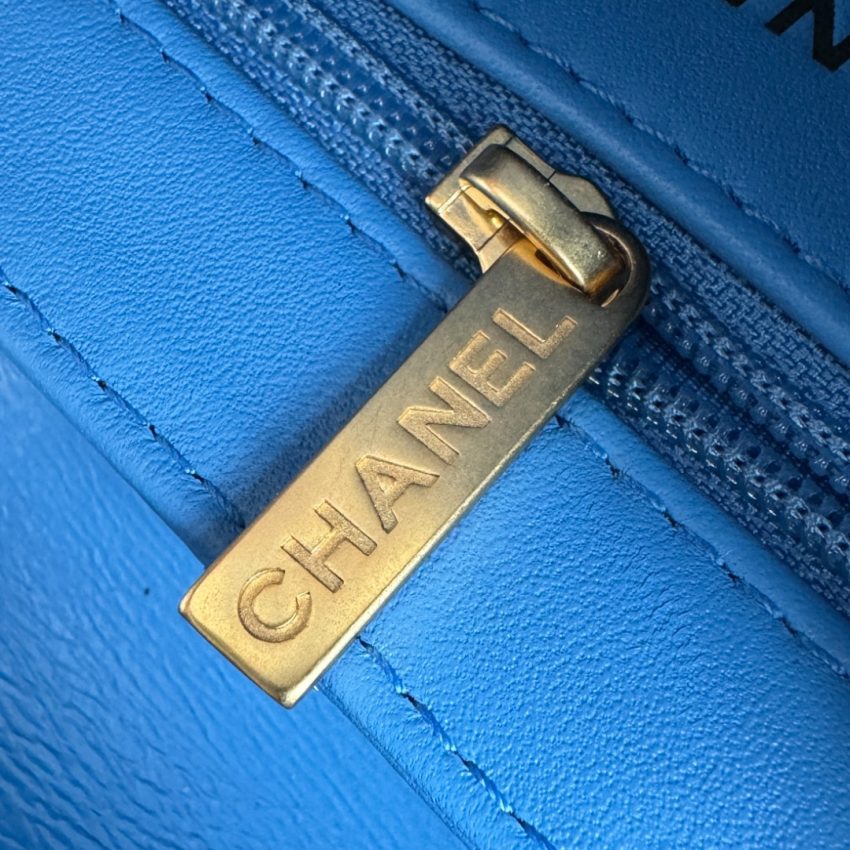 g5 CHANEL 23k Kelly Sky Blue - fake chanel kelly sky blue detail 5