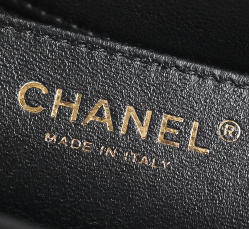 g6-22 CHANEL CF 19 cm Handle Black - chanel mini flap handle black replica detail 6