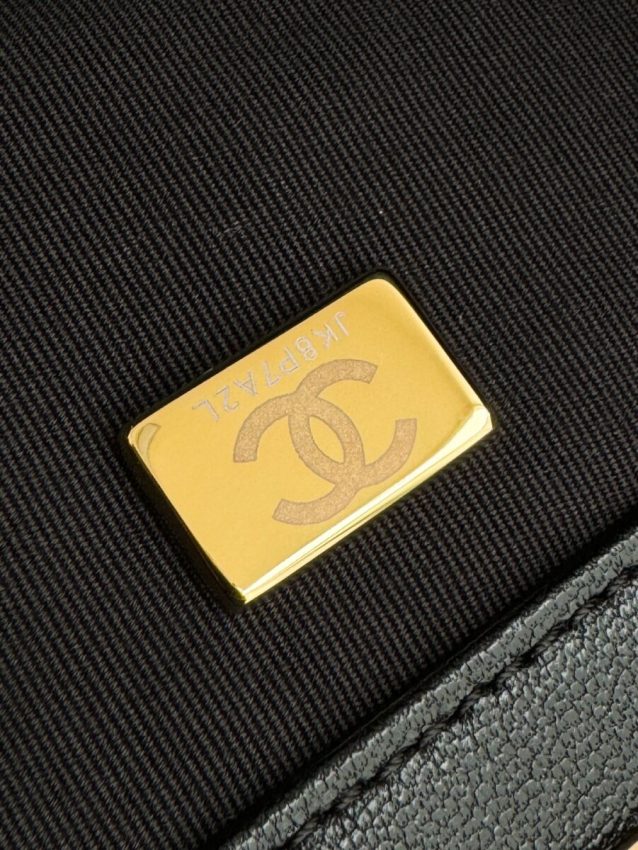 CHANEL 24p Hobo Underarm Bag - fake chanel underarm hobo detail 7