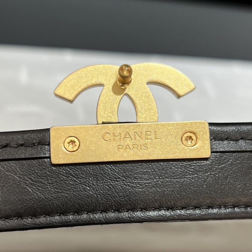 g7-29 CHANEL 23s Clutch Bag - chanel clutch bag dupe detail 7