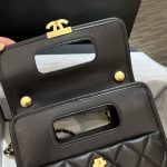 g8-20 CHANEL 23s Clutch Bag - chanel clutch bag dupe detail 8