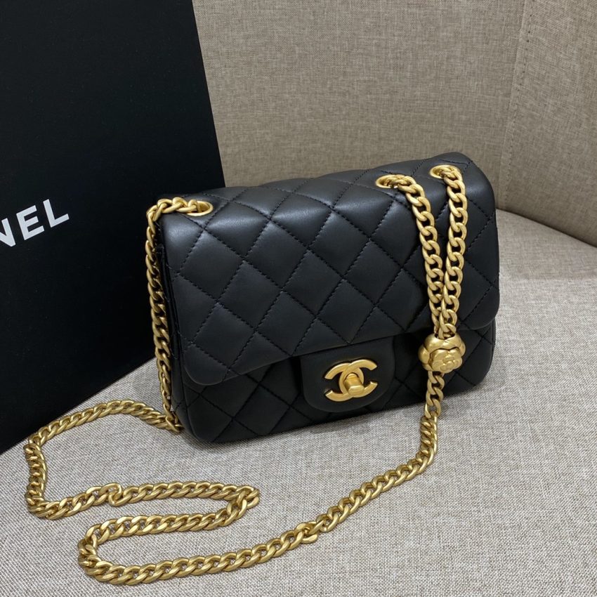 g8-6 CHANEL 23S Camellia Square Black - chanel camellia square black dupe detail 8