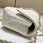 CHANEL CF Handle White - fake chanel cf handle white detail 8