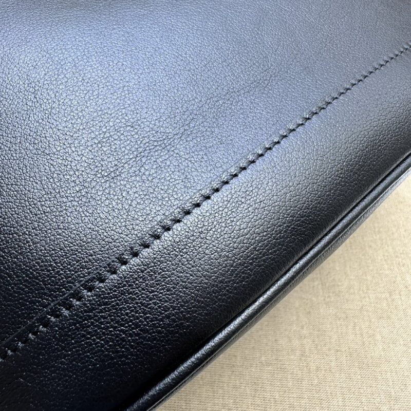gucci-diana-medium-tote-bag-black-gallery-1