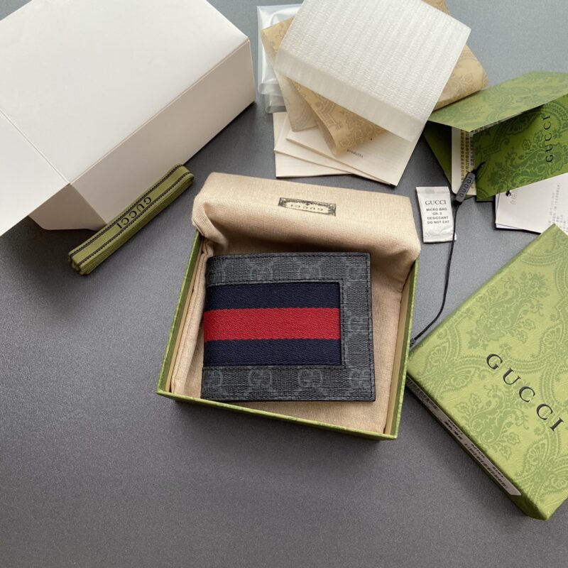 gucci-double-g-bifold-wallet-canvas-gallery-6