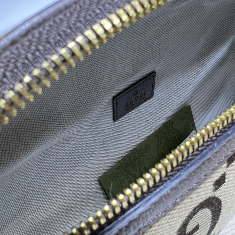 gucci-double-g-waist-bag-beige-gallery-2