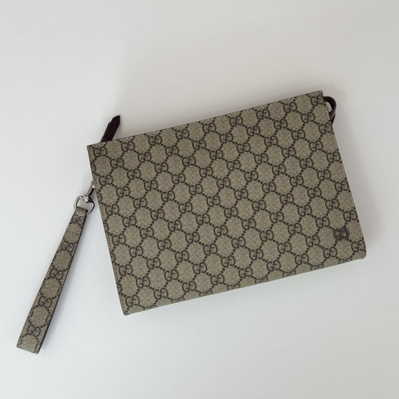 gucci-gg-canvas-pouch-beige-gallery-5