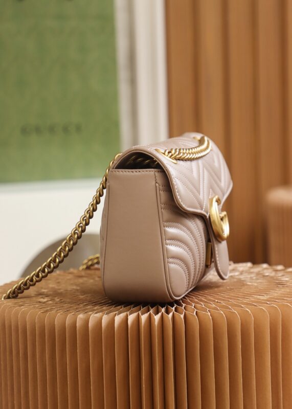 gucci-gg-marmont-medium-nude-gallery-3