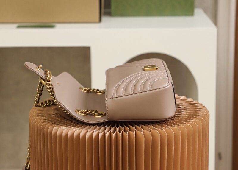 gucci-gg-marmont-medium-nude-gallery-5