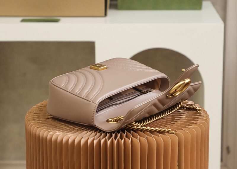 gucci-gg-marmont-medium-nude-gallery-7