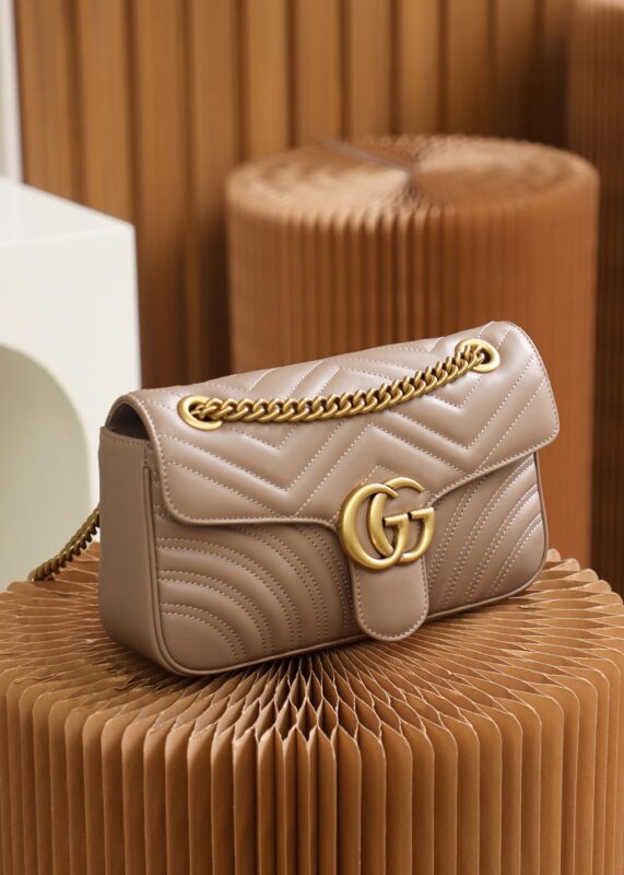 gucci-gg-marmont-medium-nude-gallery-9
