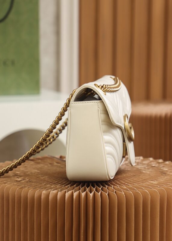 gucci-gg-marmont-medium-white-gallery-7