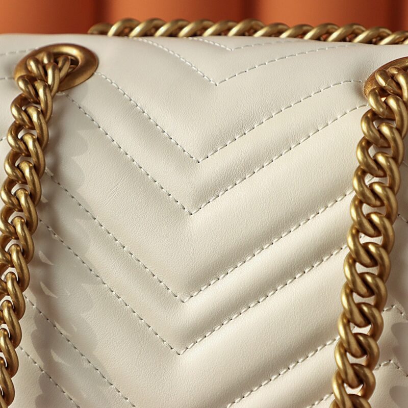 gucci-gg-marmont-square-beige-gallery-12