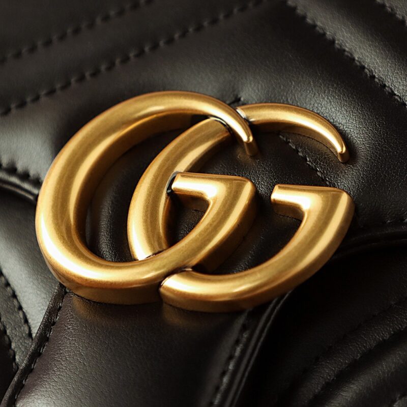 gucci-gg-marmont-square-black-gallery-15