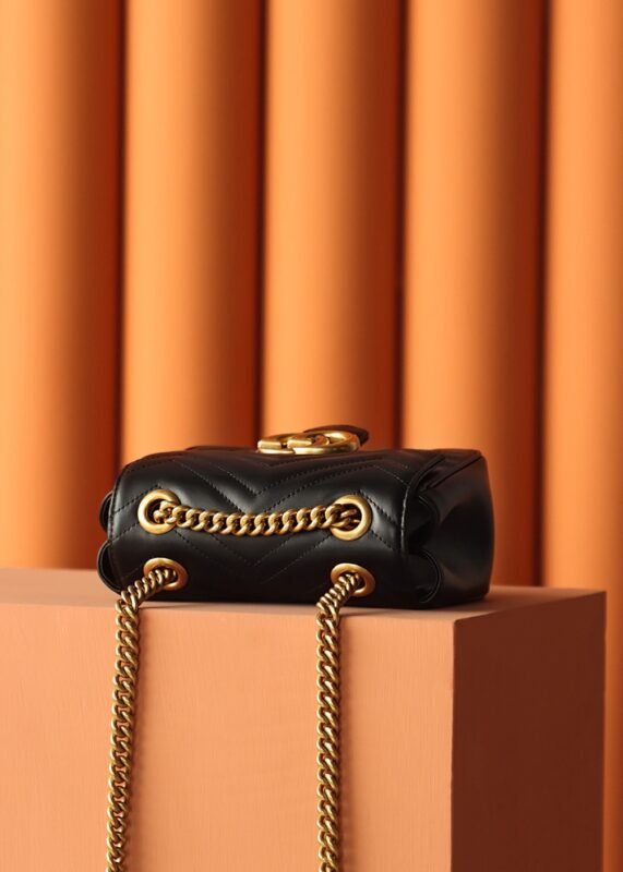 gucci-gg-marmont-square-black-gallery-6