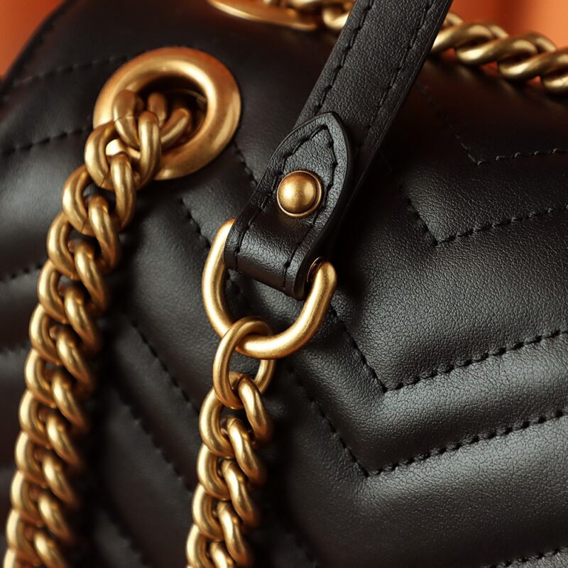 gucci-gg-marmont-square-black-gallery-7