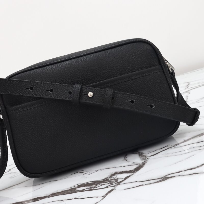 gucci-gg-mini-shoulder-bag-black-2024-gallery-3